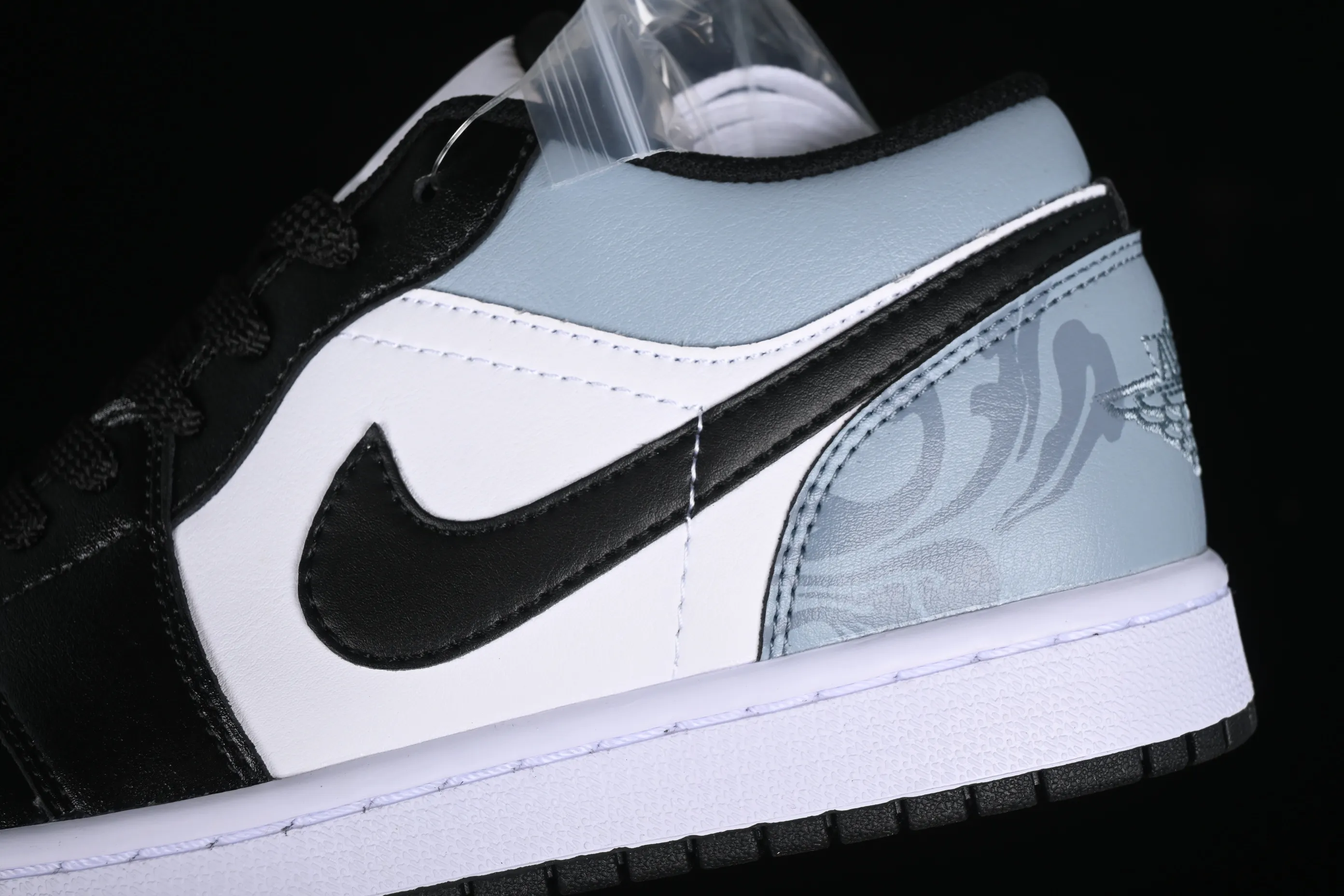 All categories Air Jordan Jordan series basketball shoes Air Jordan 1 Low Cost-effective version Air Jordan 1 Low AJ1 Joe 1 Santimes Laboratory Interstellar Exploration Land of Silence Low-top retro basketball shoes 553558-132